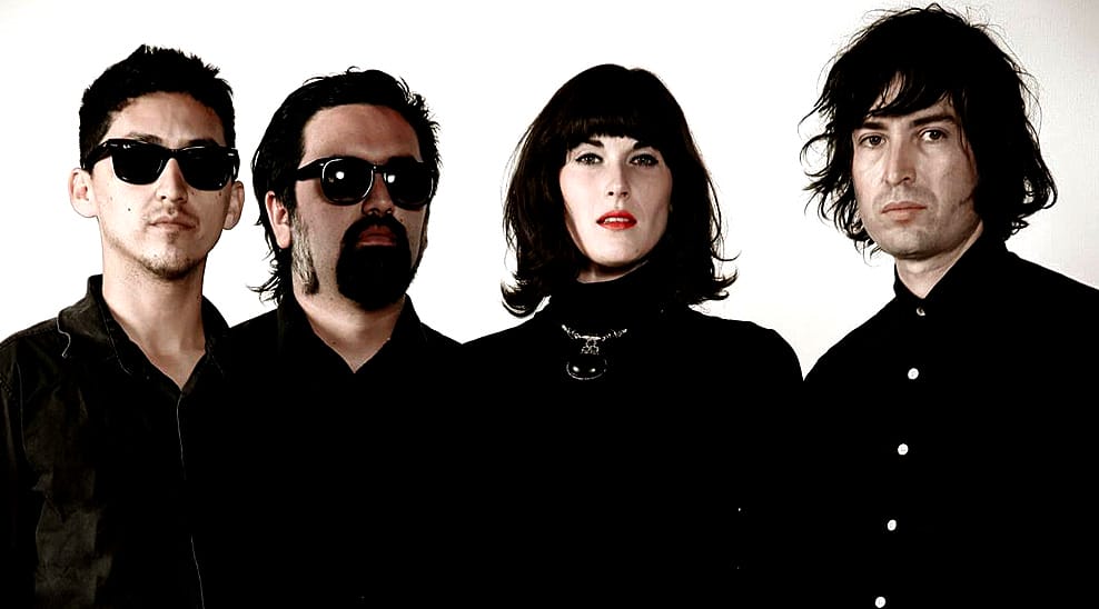 Perennial favorites - the hardest working band in Santiago.
