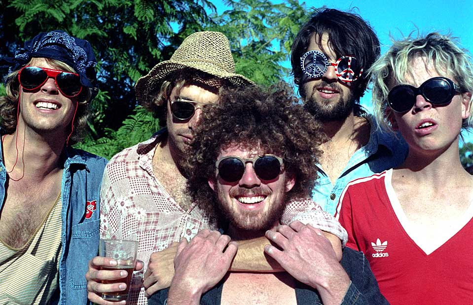 Pond - Must be something about the water around Perth . . .