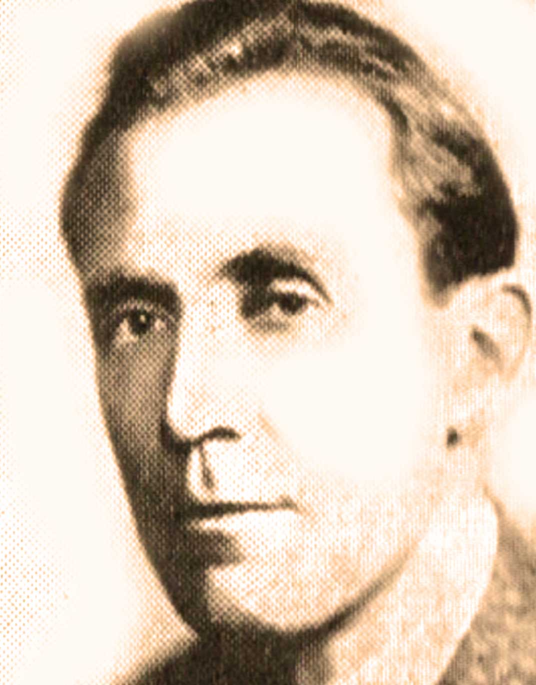 Roy Harris - lending a hand to a colleague.