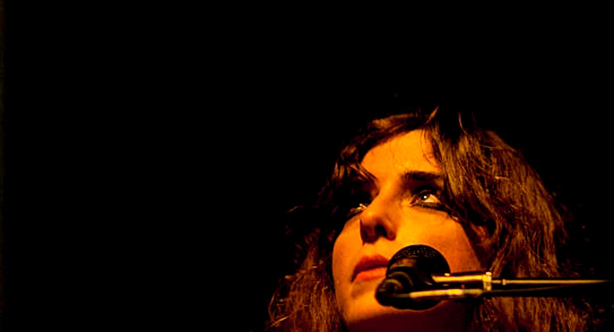 Beach House - Victoria Legrand