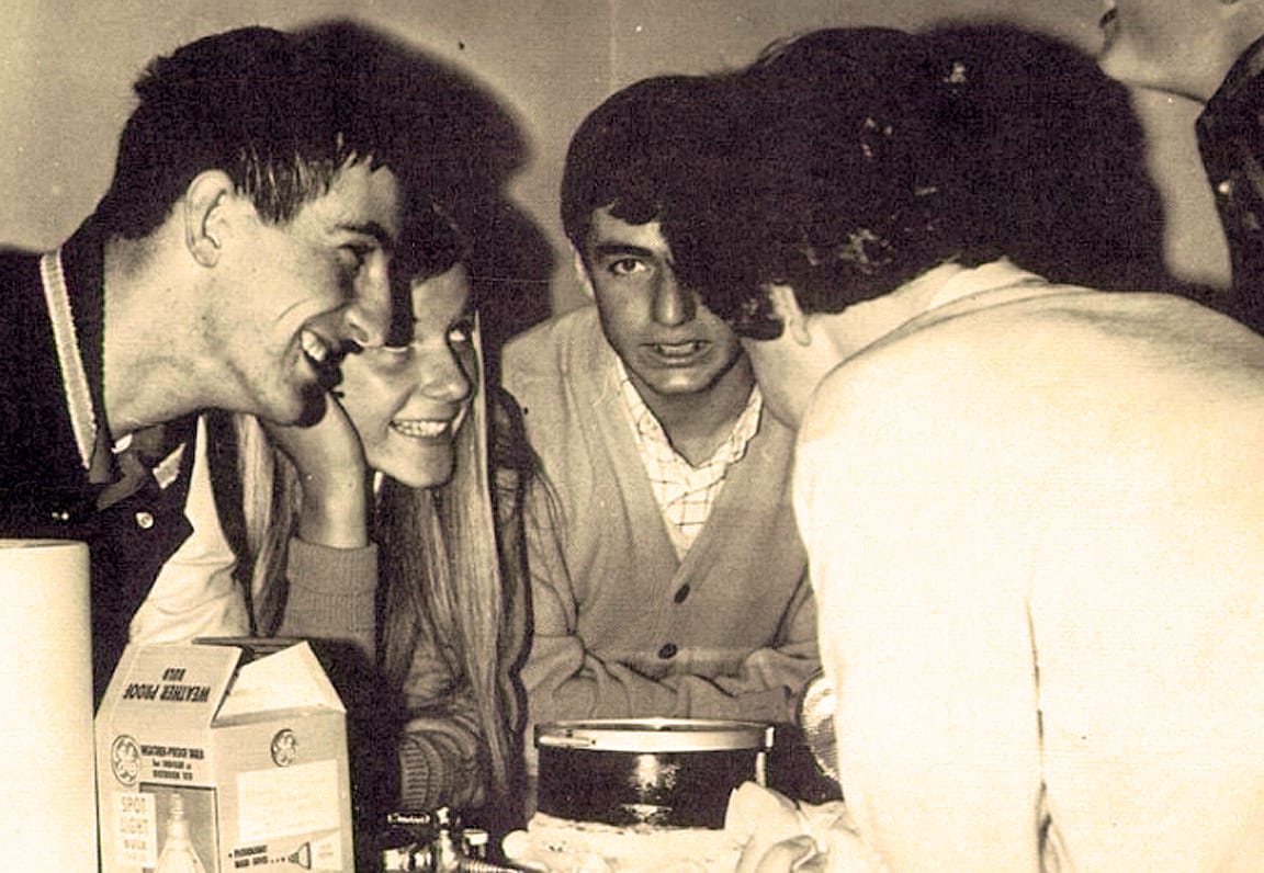 Listening for the KHJ Exclusive